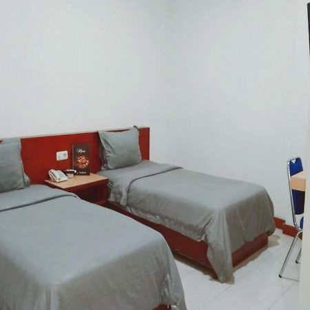 Hotel Gamalama WEST PAPUA Buitenkant foto